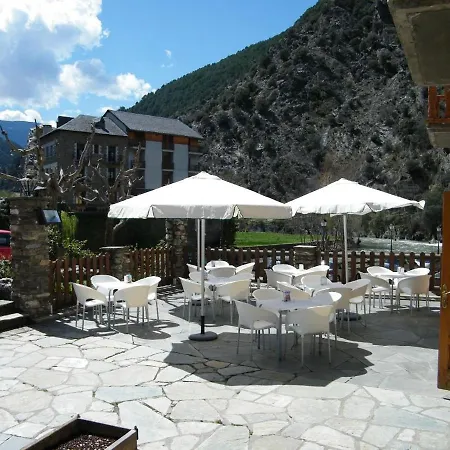 Lamoga Hotel