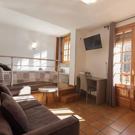 Hotel Lamoga 2*